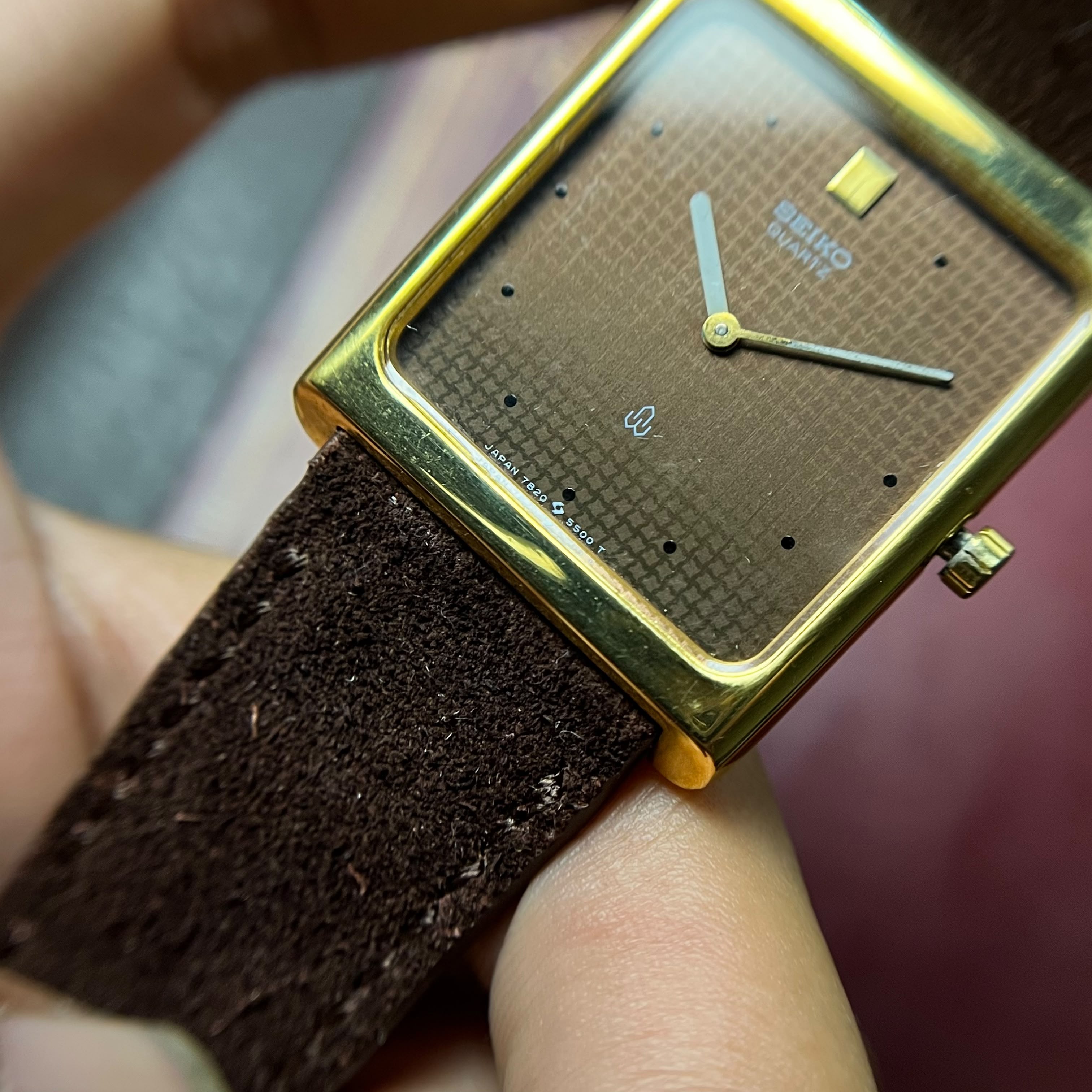 Seiko Chariot Rectangular Shiruken DarkBrown Dial 1980's Galeri 4